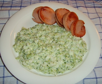 Blomkål och Broccolistuvning med falukorv.