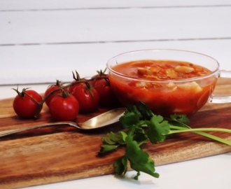 Tomat och pastasoppa med champinjoner