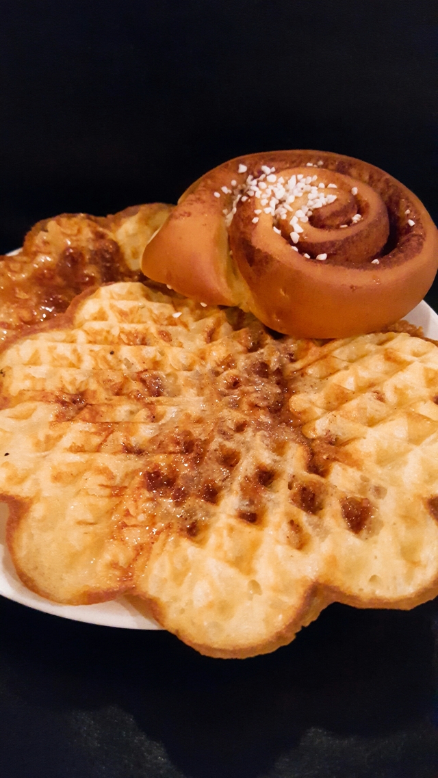 Kanelbullevåfflor