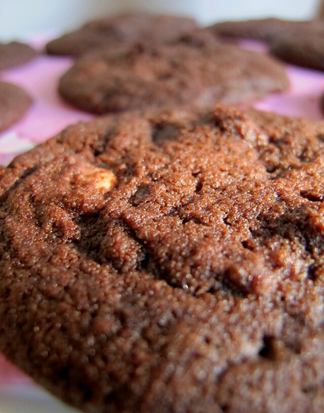 Mörka chokladcookies