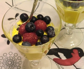 Saffranspannacotta med vanilj och vit choklad - perfekt till Lucia