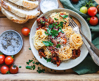 Pasta Amatriciana - enkel, italiensk pasta med mycket smak.