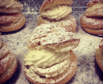 Petit choux  semlor