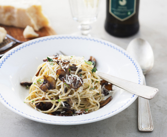 Spaghetti med svamp och tryffelcrème