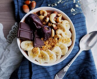 Chocolate Bowl with Cashew, Dates, Banana and Coconut Crunch
