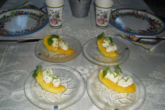 Papaya eller Mango med mascarpone och lime