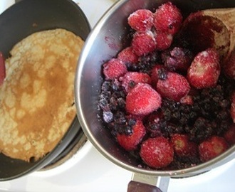 Hemgjord sylt och pannkakor