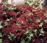 salat med rå rødbede