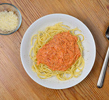 krämig pasta med tomatsås creme fraiche