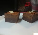 raw choklad kaka med avokado