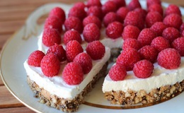 Cheesecake med friske bær