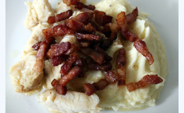 Klippfisk med potetmos og bacon