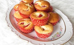 Muffins med jordgubbar 