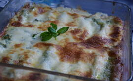 Cannelloni med spenat, basilika och vitlök.