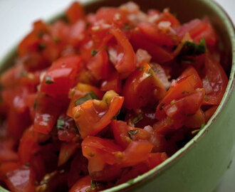 Hjemmelavet tomatsalsa – god til mexikansk mad