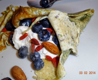 Protein morgen-dessert æggepandekage med vanille og mynte