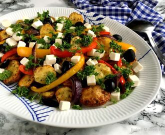 Græsk kartoffelsalat med peberfrugt…