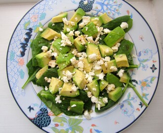 Spinat avocado salat m. feta og citrusdressing