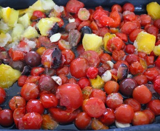 Tomatsuppe på friske tomater med hjemmelavede croutoner