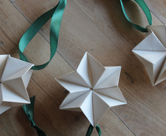 Origami julestjerner DIY