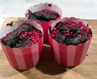 Black Bean Berry Muffins!