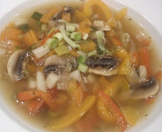 Kinesisk inspireret Champignon-Peberfrugt Suppe