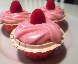 Hindbær Cupcakes