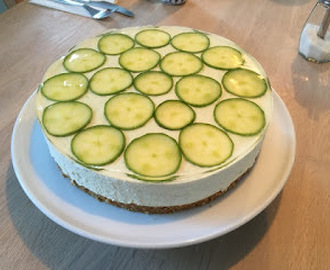 Lime cheesecake med agurk gele