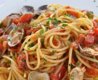 Spaghetti Vongole (Spaghetti med hjertemuslinger)