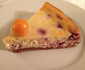 Bagt cheesecake med syltede bær*