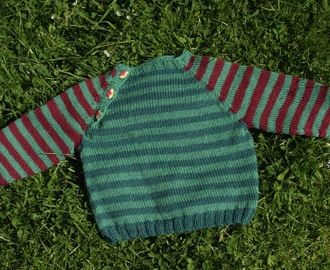 Babysweater: raglan med farveskift