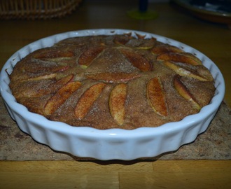 Æbletærte med kanelsukker :)