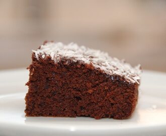 Lille chokoladekage med kokos – bagt på 15 minutter