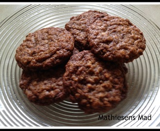 Nødde/chokolade cookies