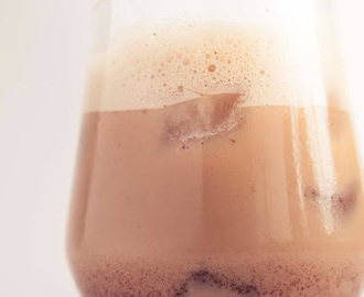 ICED CHAI LATTE - vanvittig lækker mælkefri opskrift