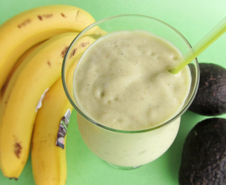 Morgensmoothie med avocado og banan