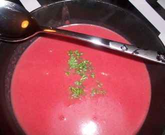 Rødbede/Kartoffel suppe