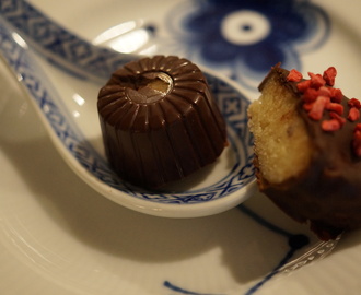 Sukkerfri fyldt chokolade med marcipan og chokoladeganache