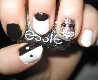 Black&White nails