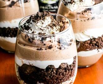 Baileys Cookies and Cream Parfaits