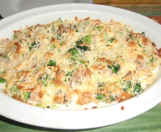 Pasta-broccoli tærte