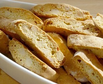 Biscotti - (Cantucci biscotti di Prato) - italienske mandelsmåkager