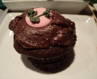 Syndige chokolade-cupcakes (A piece of cake)