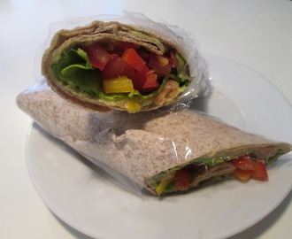 Wrap med Røget Laks og Avocado