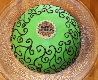 Happy Birthday- kakku