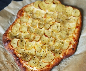 Fantastinen perunapizza / A fantastic potato pizza