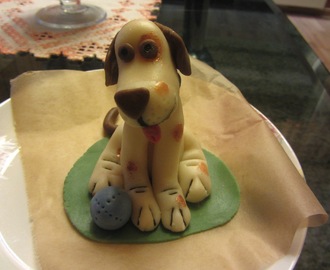 Koira-koriste kakkuun!