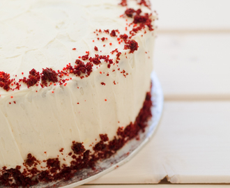 Perinteinen Red Velvet Cake