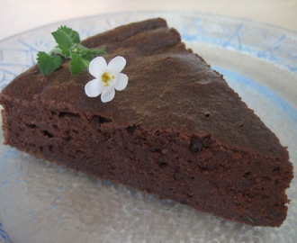 Pätkiksen makuinen minttu-suklaakakku