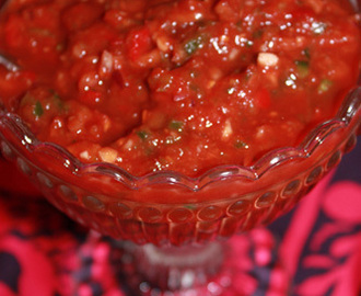 Tacoillaan - salsa ja guacamole